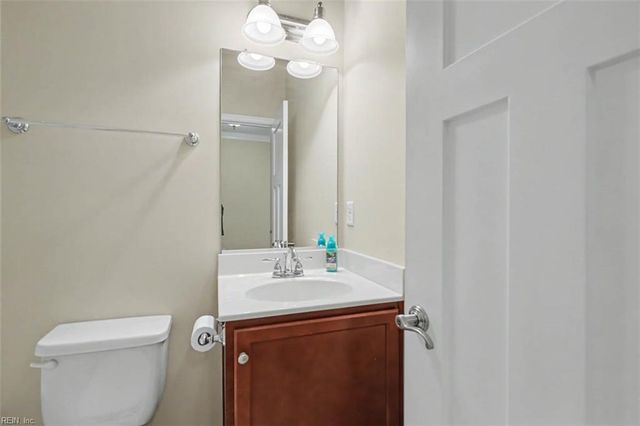 8271 Highland ST, Norfolk, VA 23518