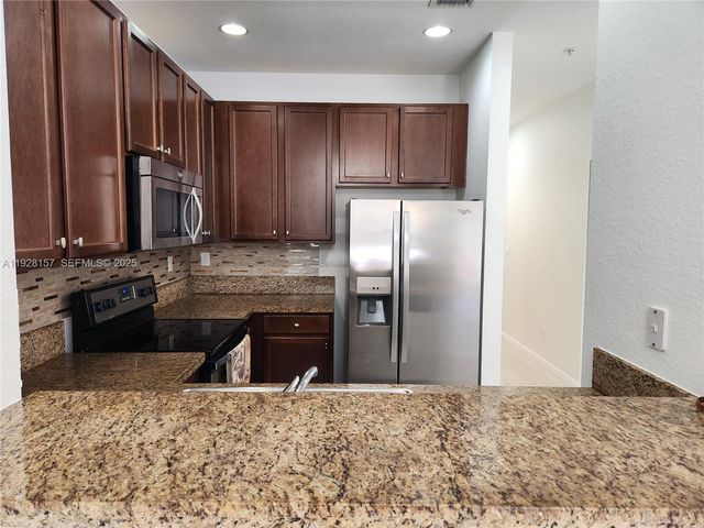 14677 SW 9th St 1802, Pembroke Pines, FL 33027