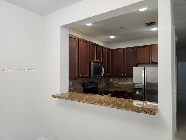 14677 SW 9th St 1802, Pembroke Pines, FL 33027