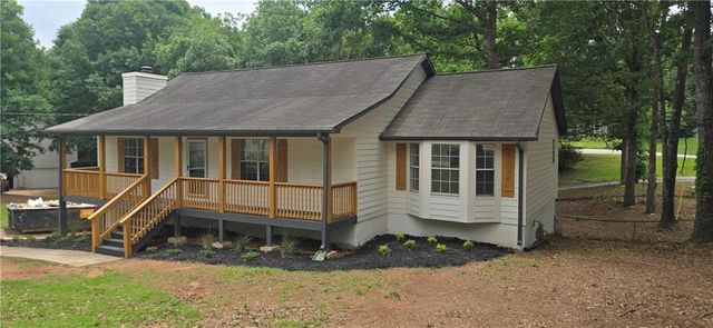 4723 Emerald Glen Drive, Douglasville, GA 30135