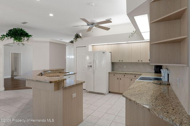2086 Sparkling Waters Way, Spring Hill, FL 34606
