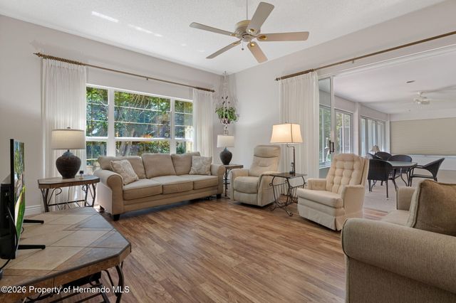 2086 Sparkling Waters Way, Spring Hill, FL 34606