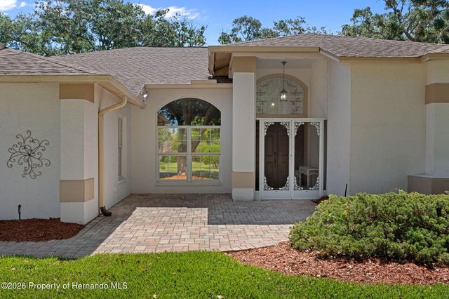 2086 Sparkling Waters Way, Spring Hill, FL 34606