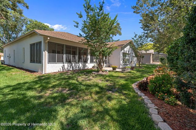 2086 Sparkling Waters Way, Spring Hill, FL 34606