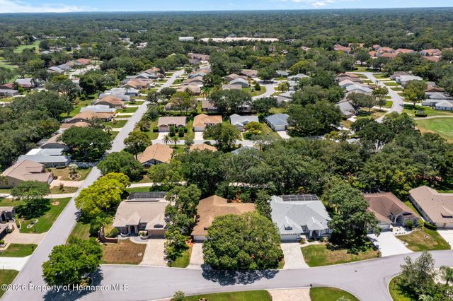 2086 Sparkling Waters Way, Spring Hill, FL 34606