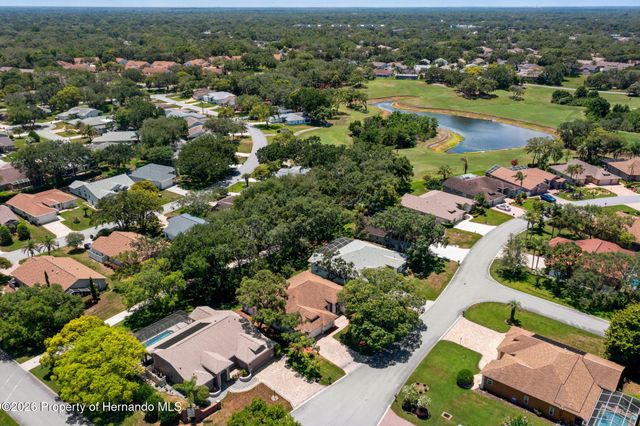 2086 Sparkling Waters Way, Spring Hill, FL 34606