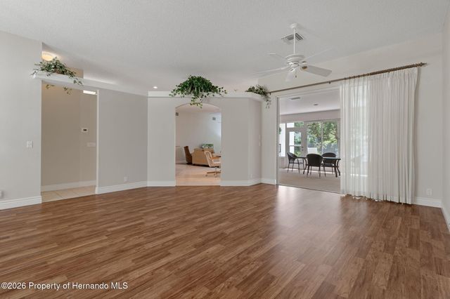 2086 Sparkling Waters Way, Spring Hill, FL 34606