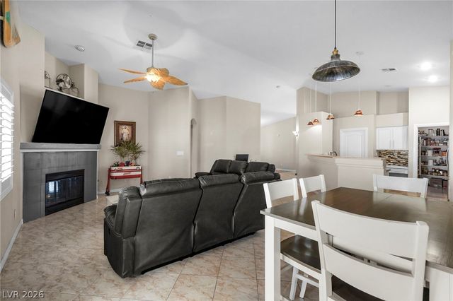 6612 Ringbill Court, North Las Vegas, NV 89084