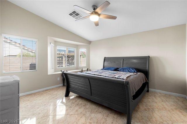 6612 Ringbill Court, North Las Vegas, NV 89084