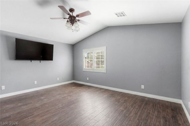 6612 Ringbill Court, North Las Vegas, NV 89084