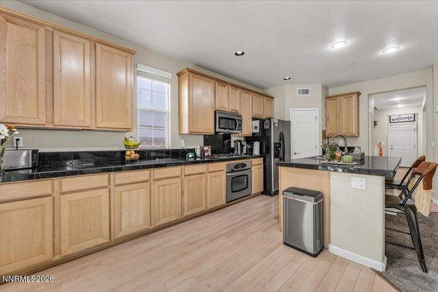 6986 Sacred Circle, Sparks, NV 89436