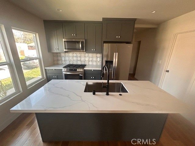 5200 S St. Andrews Place, Los Angeles, CA 90062