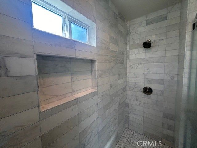 5200 S St. Andrews Place, Los Angeles, CA 90062