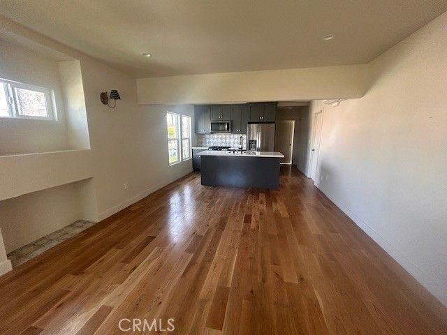 5200 S St. Andrews Place, Los Angeles, CA 90062