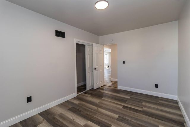 7604 N 2nd Street, Machesney Park, IL 61115