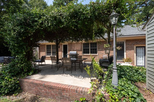 401 Martinsborough Road, Greenville, NC 27858