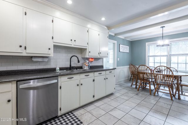 401 Martinsborough Road, Greenville, NC 27858