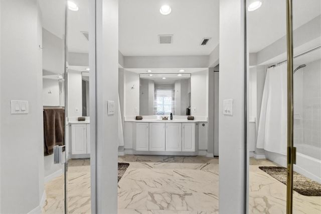 3706 54TH DRIVE W 102, Bradenton, FL 34210