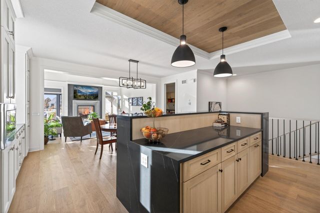 11425 Wildflower Drive N, Lake Elmo, MN 55042