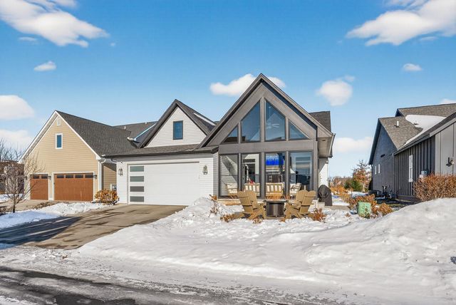 11425 Wildflower Drive N, Lake Elmo, MN 55042