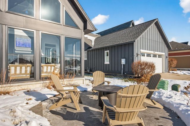 11425 Wildflower Drive N, Lake Elmo, MN 55042