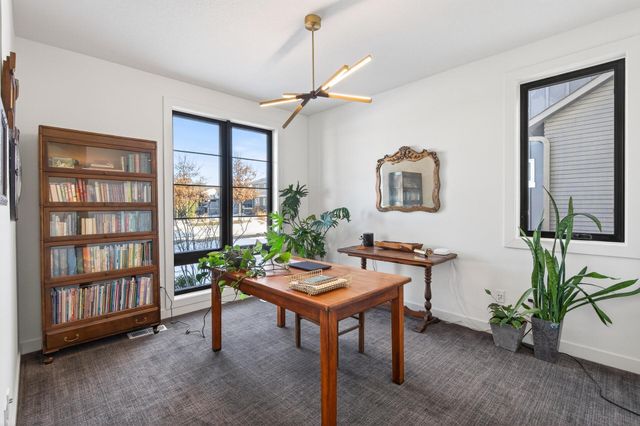 11425 Wildflower Drive N, Lake Elmo, MN 55042