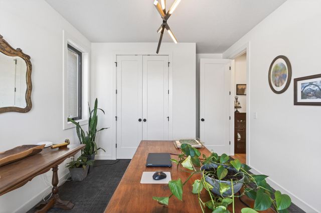 11425 Wildflower Drive N, Lake Elmo, MN 55042