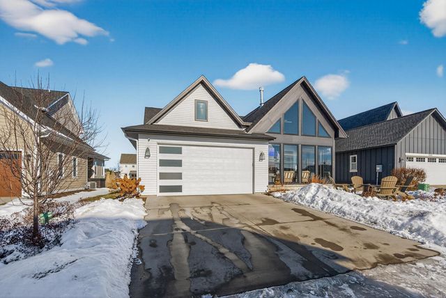 11425 Wildflower Drive N, Lake Elmo, MN 55042