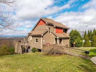624 Talona Mountain Road, Ellijay, GA 30540