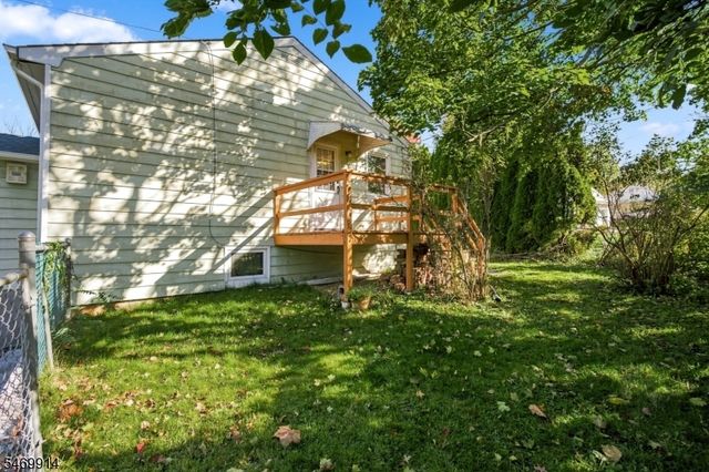 304 Lilac Ct, Bridgewater Twp., NJ 08807