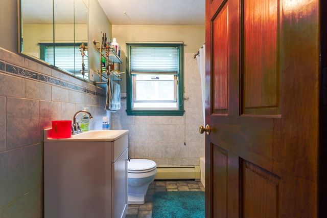112 Hollis St 112, Lowell, MA 01852