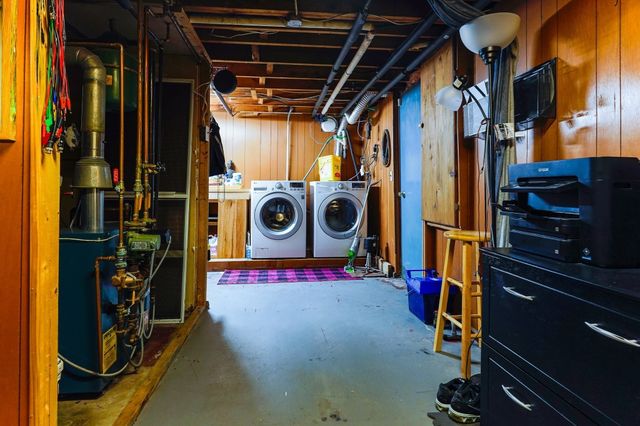 112 Hollis St 112, Lowell, MA 01852