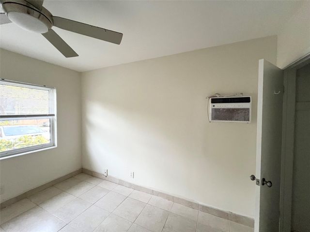 431 SE 19th Ave 2, Pompano Beach, FL 33060