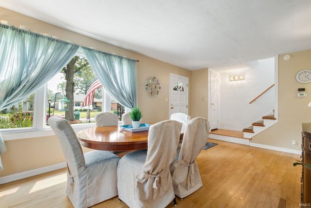 814 W Lawrence Street, Mishawaka, IN 46545