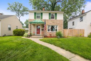 814 W Lawrence Street, Mishawaka, IN 46545