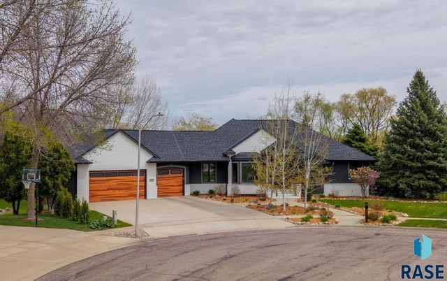 6004 S Prairie View Cir Circle, Sioux Falls, SD 57108