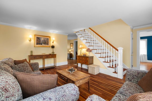 40 Plaster House Road, Southbury, CT 06488