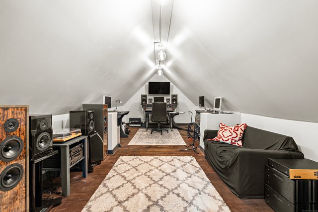 40 Plaster House Road, Southbury, CT 06488