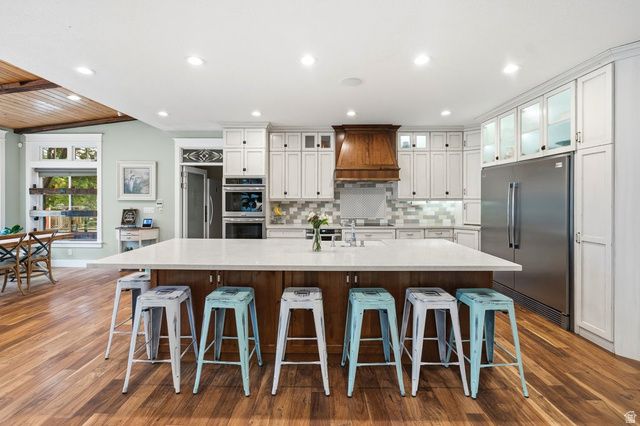 672 E PERRY HOLOW DR, Mapleton, UT 84664