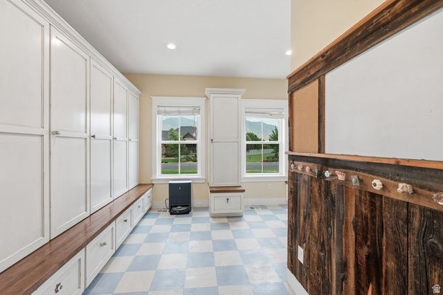 672 E PERRY HOLOW DR, Mapleton, UT 84664