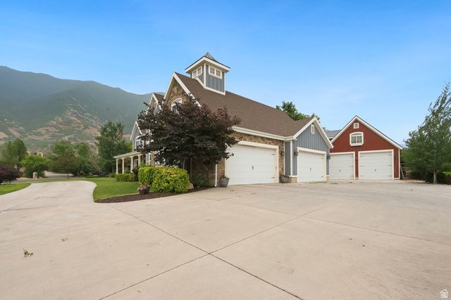 672 E PERRY HOLOW DR, Mapleton, UT 84664