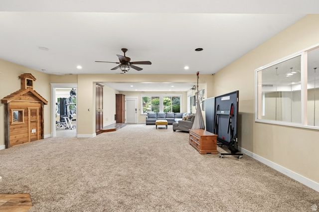672 E PERRY HOLOW DR, Mapleton, UT 84664