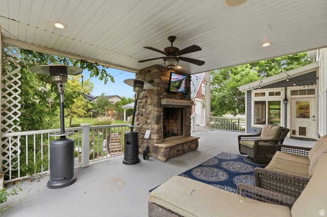 672 E PERRY HOLOW DR, Mapleton, UT 84664