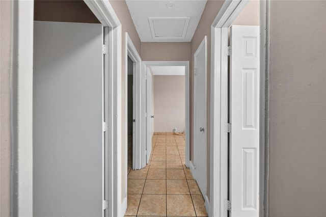 1230 NW 29th Way, Fort Lauderdale, FL 33311