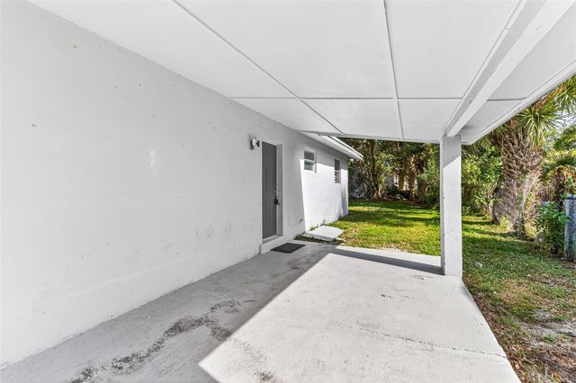 1230 NW 29th Way, Fort Lauderdale, FL 33311