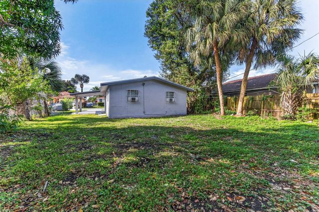 1230 NW 29th Way, Fort Lauderdale, FL 33311