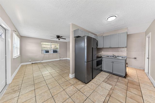 1230 NW 29th Way, Fort Lauderdale, FL 33311