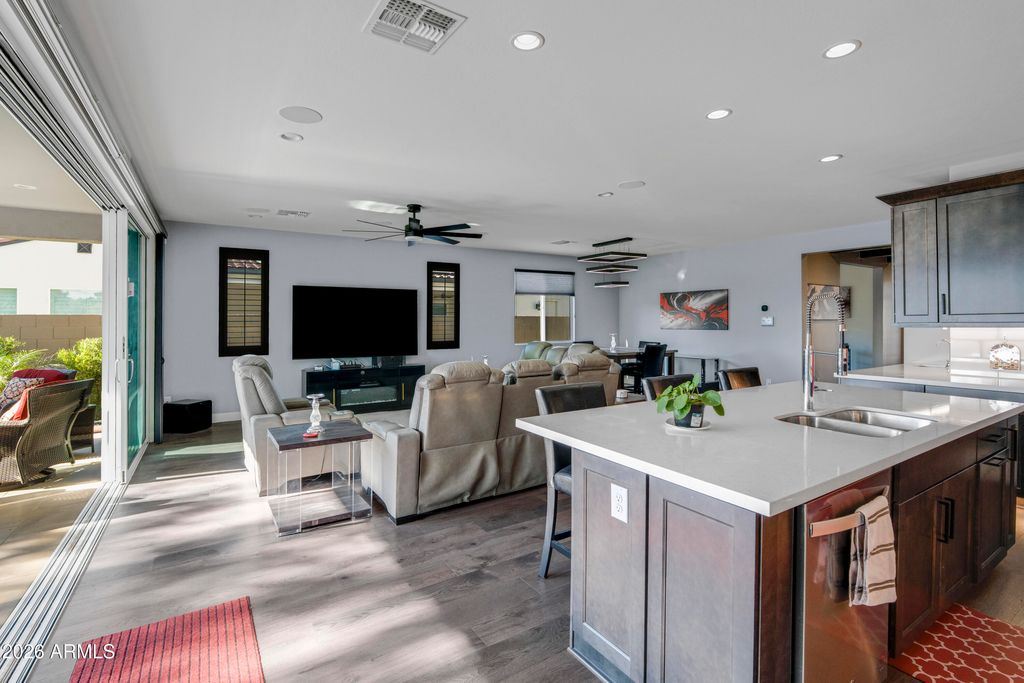 Image 21 of property listing at 10826 N SPEARFISH Street, Surprise, AZ 85388