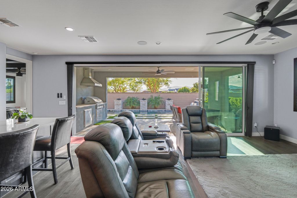 Image 22 of property listing at 10826 N SPEARFISH Street, Surprise, AZ 85388