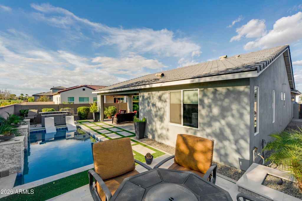 Image 32 of property listing at 10826 N SPEARFISH Street, Surprise, AZ 85388